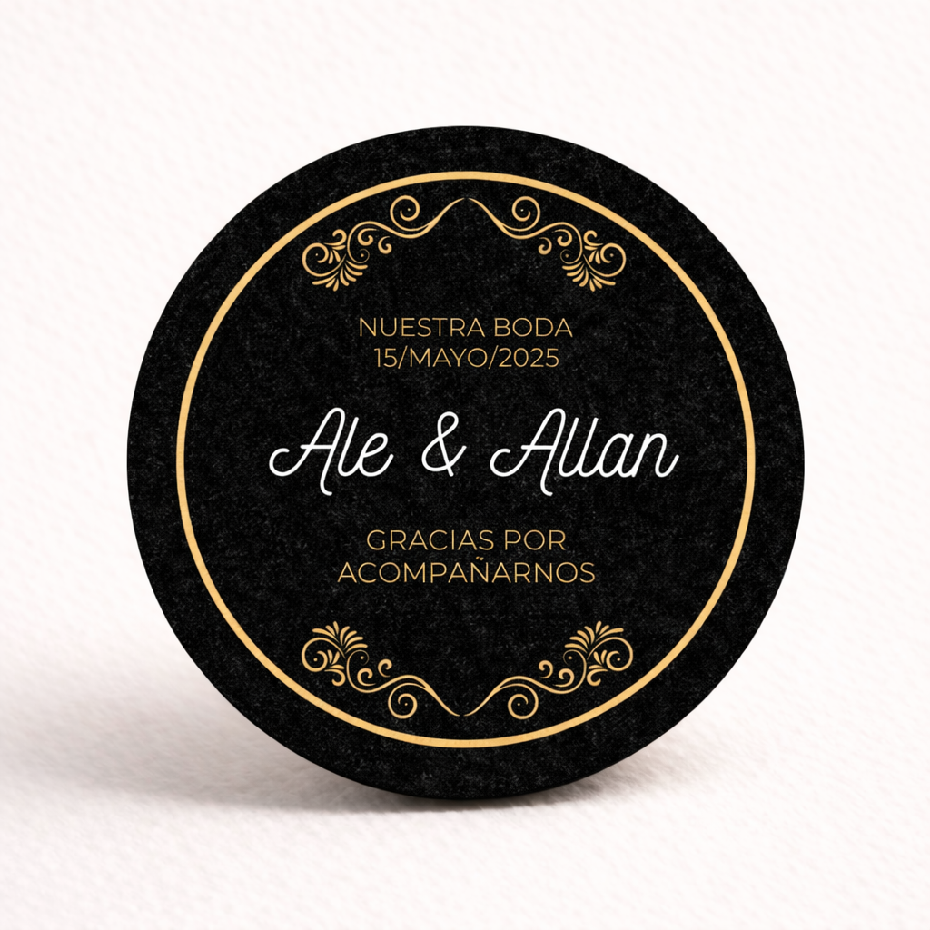 OBLEAS RELLENAS PERSONALIZADAS DISEÑO #7368 FONDO NEGRO CON DORADO BODAS